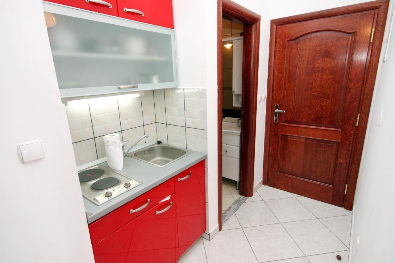 Family Friendly Apartments With A Swimming Pool Rogoznica - 7557 Exterior photo